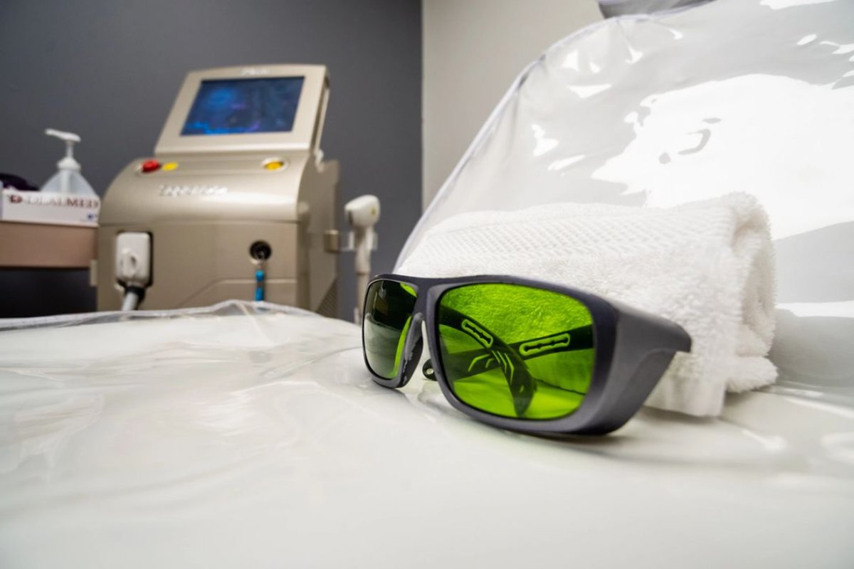 HolistiqueSpa's tweet photo. The only thing missing from this picture is you. 😎 Book your appointment now: https://t.co/x9H4cRYP8X. https://t.co/wjjSnolLLC