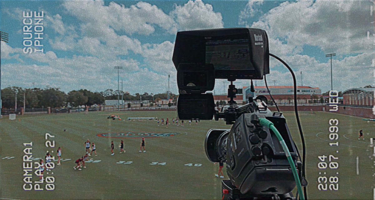 sophagator's tweet photo. gator lax vs temple! #GatorsLax #CameraOps https://t.co/z0BEG3qYAB