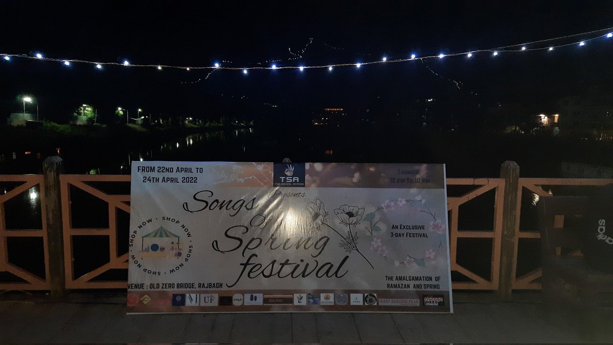 AkshraBhat's tweet photo. #AaoKashmir to #ZeroBridge on #JhelumRiver in #Srinagar for #SongsOfSpring 22-24 April 11am to 10pm.
Do join for snacks, art, jewelry...
@Thebikergirl1
@MirYanaSY
@thechinargirl
@MakhdoomiEmaad
@AdityaRajKaul
@DrGnitoo
@OfficeOfLGJandK
@ByYatishYadav https://t.co/qyAwJsH1A2