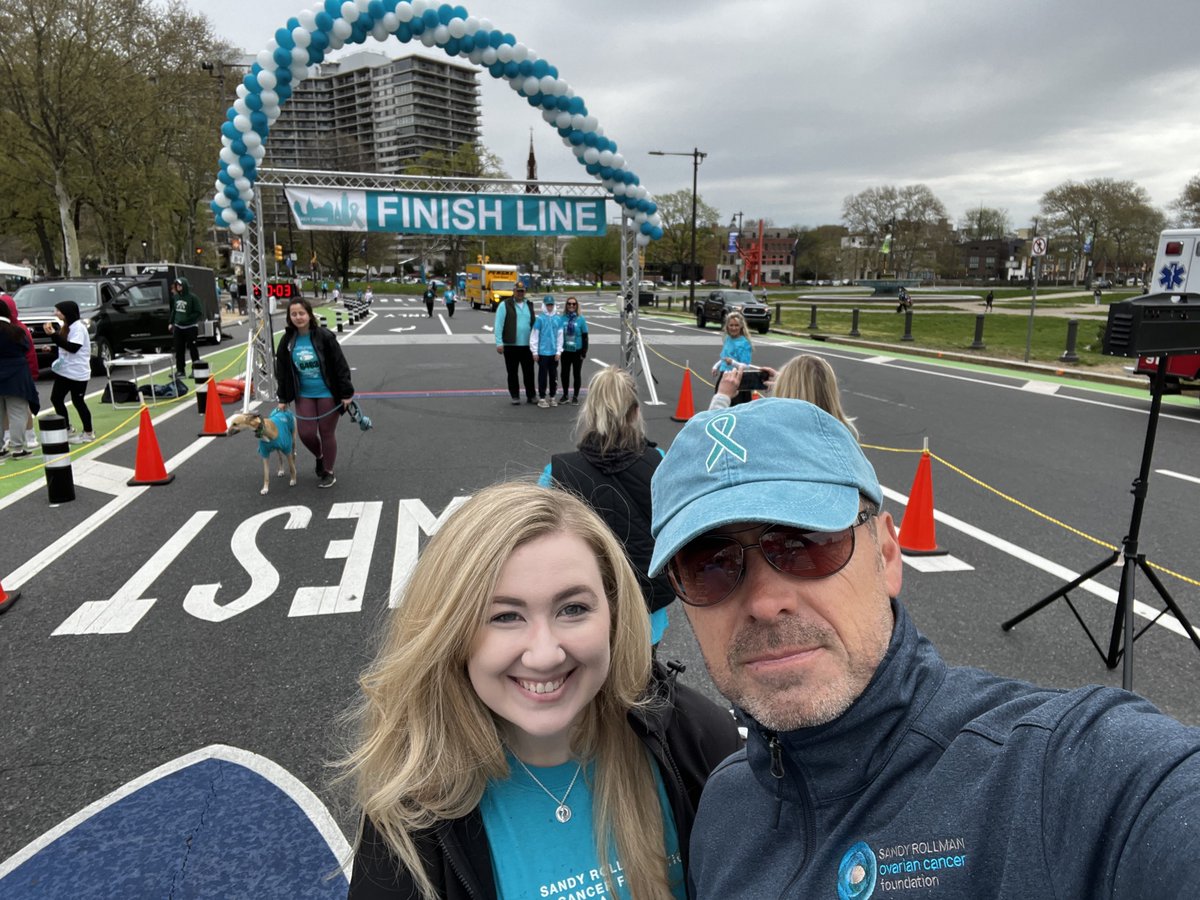 themariaeliz's tweet photo. Great to be back in Philly this year for the @srocf #SandySprint! 💙 @WilliamdeVry1 https://t.co/s6dDVhRqQ0