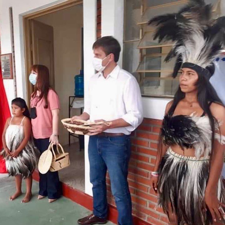 BrunettiJuanMa's tweet photo. Hace un año arrancábamos la primera gira nacional de transformación educativa como Ministro de Educación en Fuerte Olimpo. Recuerdos inolvidables que guardaré por siempre! https://t.co/5YyVUiiy4L