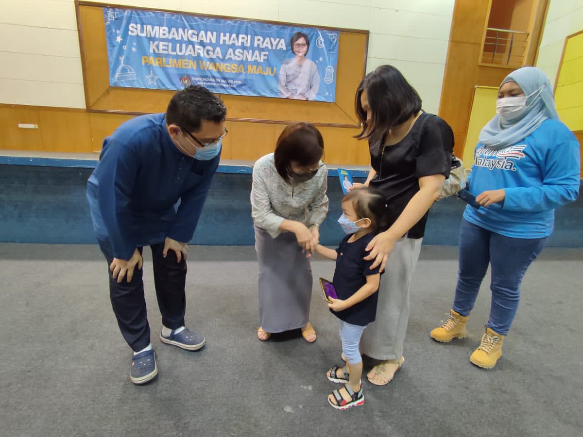 Tan Yee Kew tweet media