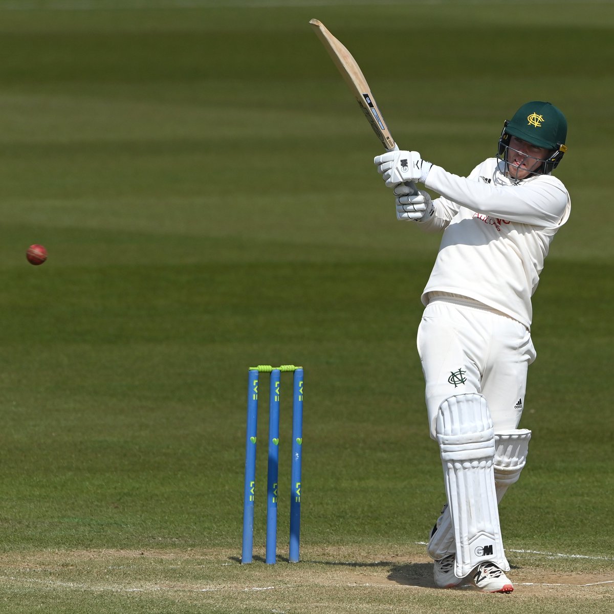 TrentBridge's tweet photo. πΈ Churned.
Ben Slater's knock in numbers:
2β£2β£5β£ runs
4β£4β£5β£ balls
6β£1β£0β£ minutes
2β£1β£ fours
1β£ six
#DurvNotts #ChesterfieldChurner https://t.co/eUE4DnZ4BD