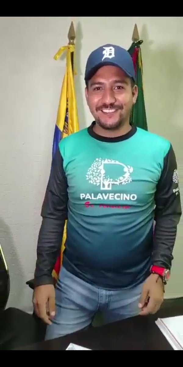 Muy buen día para todos, nuestro Alcalde <a href="/GuedezDerby/">Derby Guedez</a> está de cumpleaños el día de hoy Dios te bendiga grandemente 🙏💜🥳 colmados de mucha salud para seguir guerriando por nuestro municipio Palavecino, sigamos avanzando en el construir de la patria 💛💙❤️.
#SoyComunicadorClap