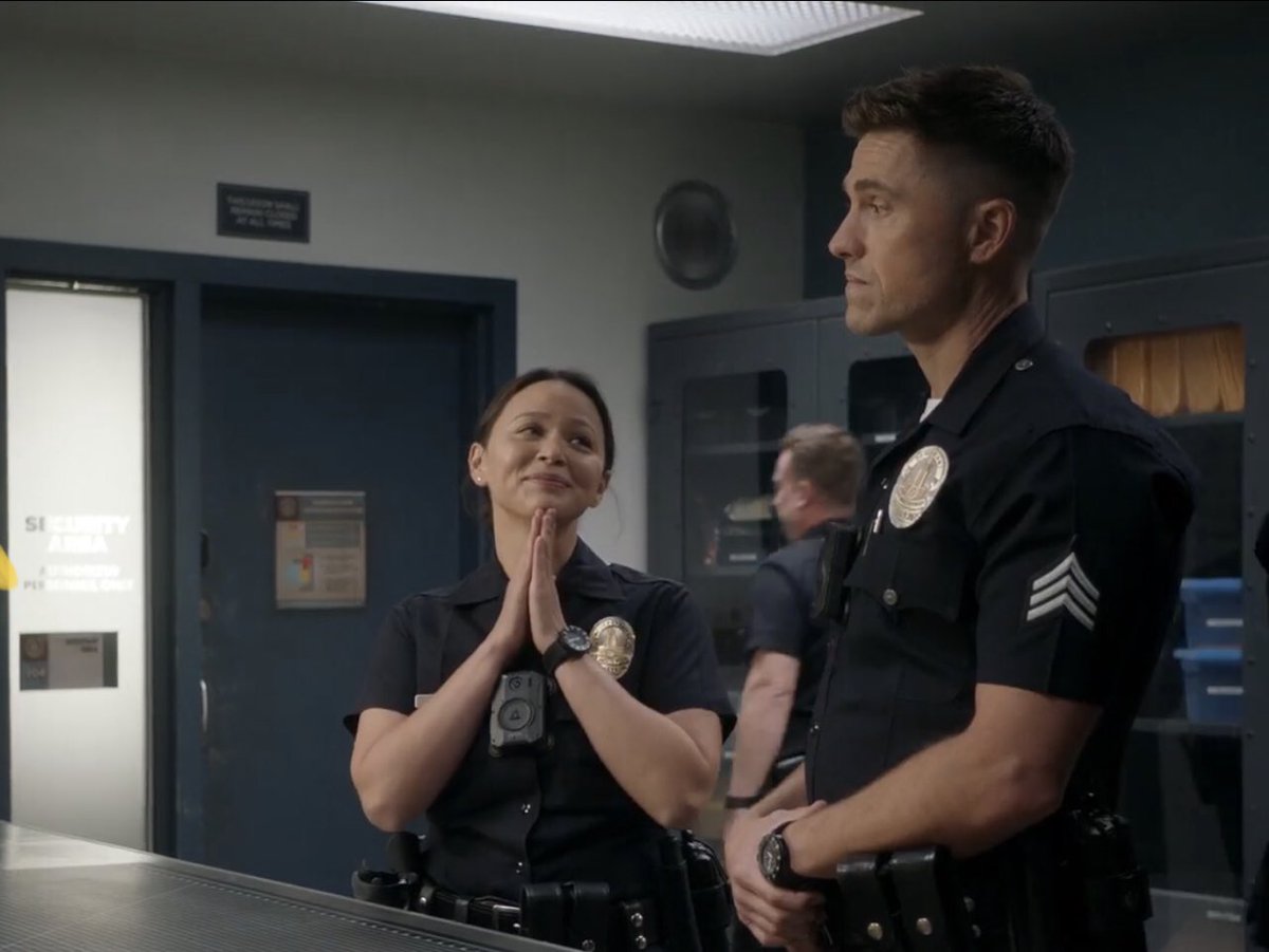 Emily8174's tweet photo. Melissa’s prayer hands>>>>>>>> https://t.co/LXhn5uQXoy