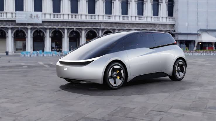 autocarindiamag's tweet photo. Ola Electric says it is targeting  end-2023 or early-2024 for its first electric car. The car will have some level of autonomous technology, but how much is not clear yet. The company has already begun work on autonomous driving tech. https://t.co/9HaODnWRyi