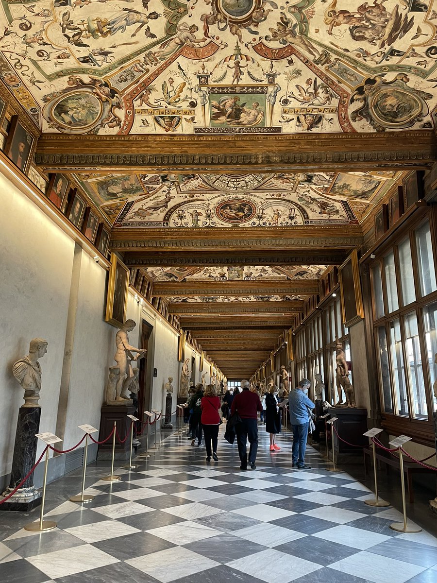 irenuzz's tweet photo. Museo degli Uffizi 
#firenze #Uffizi https://t.co/56cShb9bsQ