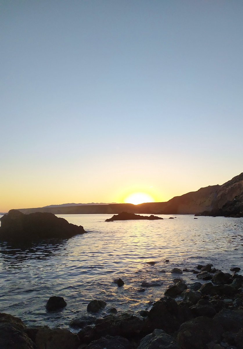 carrmenmoya's tweet photo. nos veremos en cada atardecer https://t.co/dnjbIvKkqa