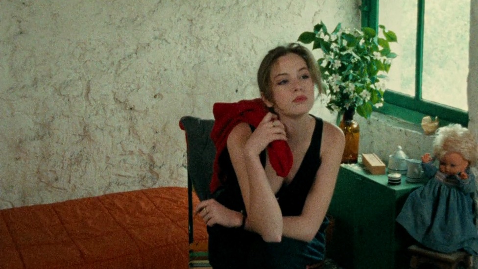 letterboxd's tweet image. it's an Éric Rohmer kind of day ☀️