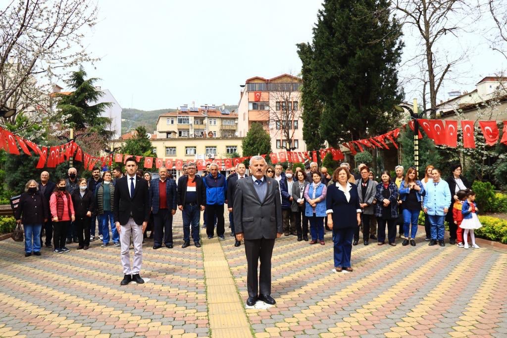 ChpCide's tweet photo. 23 NİSAN ULUSAL EGEMENLİK VE ÇOCUK BAYRAMI ETKİNLİKLERİ KAPSAMINDA PARTİMİZİN ÇELENĞINİ ATATÜRK ANITINA SUNDUK.KATILAN TÜM YOLDAŞLARIMIZA TEŞEKKÜR EDERİZ.CHP CİDE İLÇE BAŞKANLIĞI https://t.co/mHyLmJ0dDB