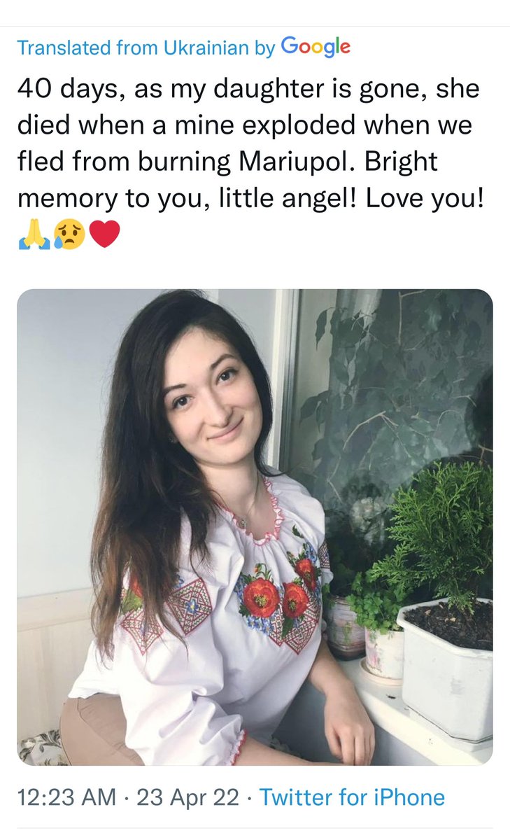 skiziksemail's tweet photo. @NataliaDockina #SlavaUkraini #StandWithUkraine #PutinWarCriminal #FKPutin #NoRussianOil #ArmUkraineNow
Condolences for your great loss. I know your grief is inconsolable until Ukraine wins it's freedom. Her death will not be in vain. Pray for her peaceful repose and Ukraine's Victory. 🙏 https://t.co/2ZMHjHJslg