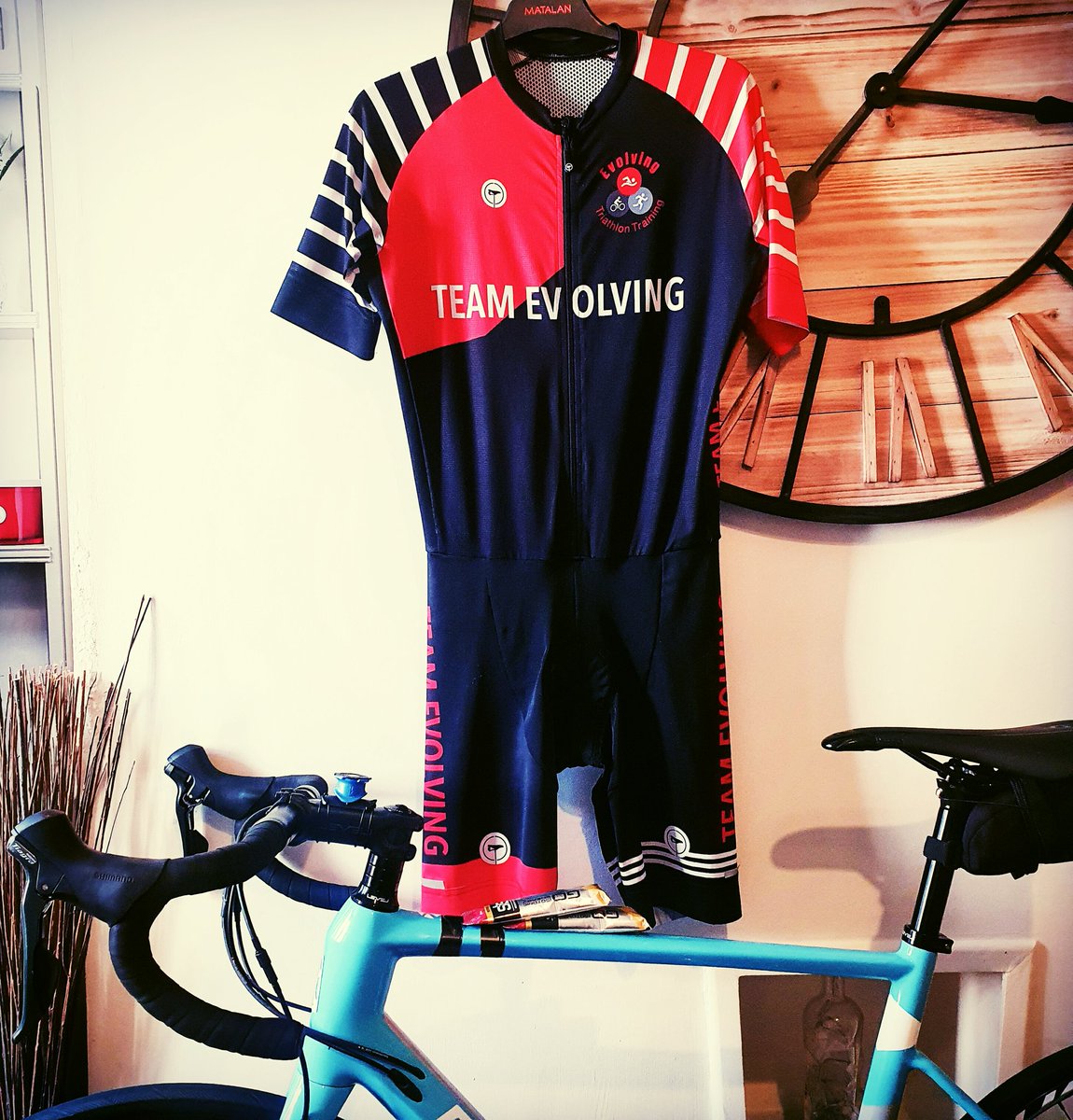 mickhughes75's tweet photo. A return back to triathlon tommorow, season opener for me, competing at Ribby Hall Sprint Triathlon.  https://t.co/HOOQVDzAco  #triathlete #triathlon #fyldecoasttrilogy #sprintdistance #swimbikerun  #teamevolving #TeamBradshaw #runningforjez https://t.co/KfpdcB7tEY