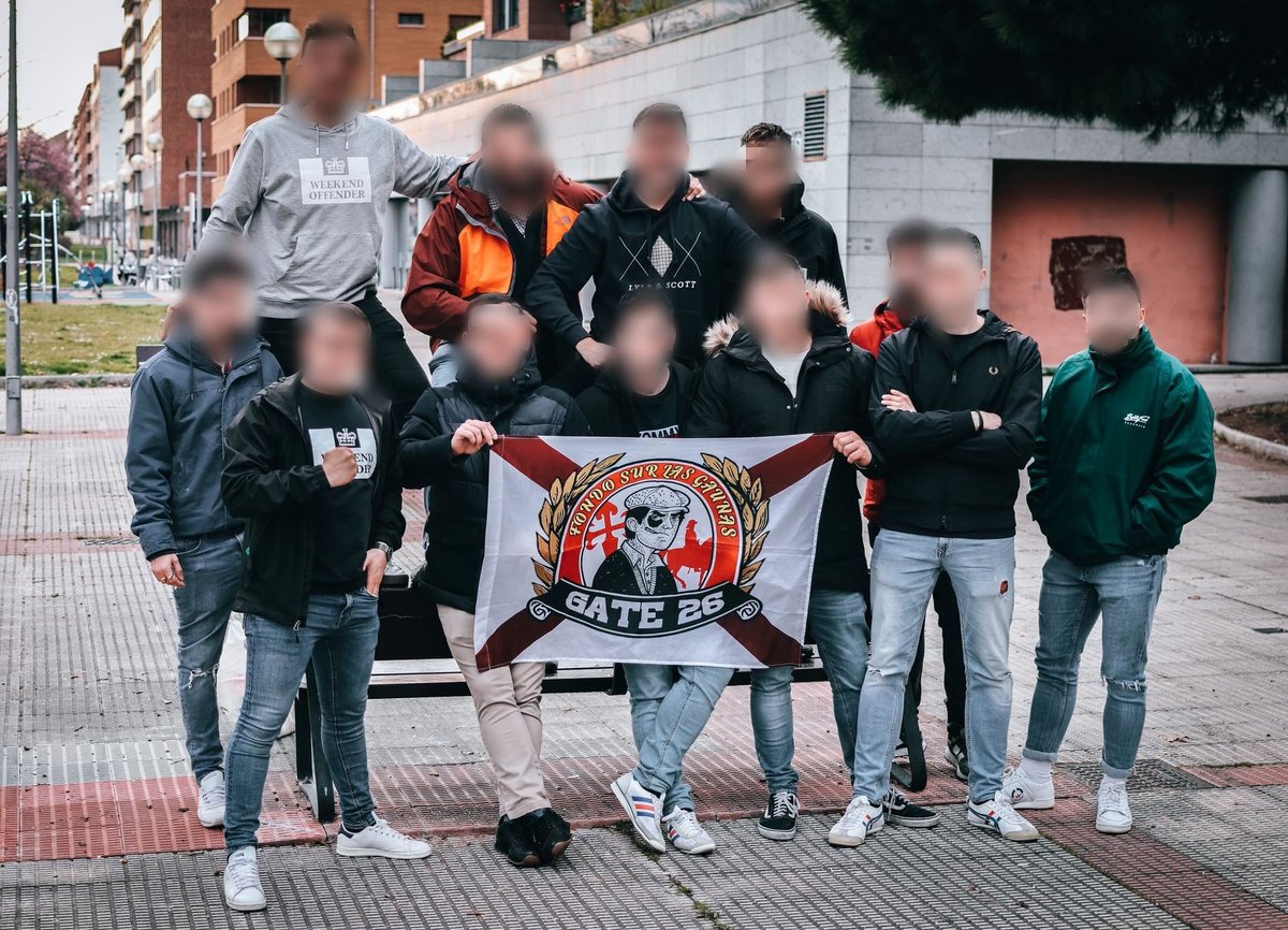 Gate26udl's tweet photo. U.D. LOGROÑES - RACING FERROL ⚔️⚪️🔴 https://t.co/sCuxOwOW1X