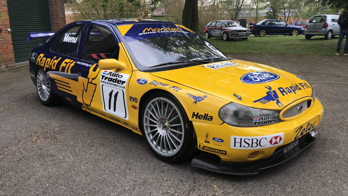 ChrisFM52E's tweet photo. A genuine #BTCC legend! #Ford #Mondeo #AlainMenu https://t.co/6mMTa7l4Qb
