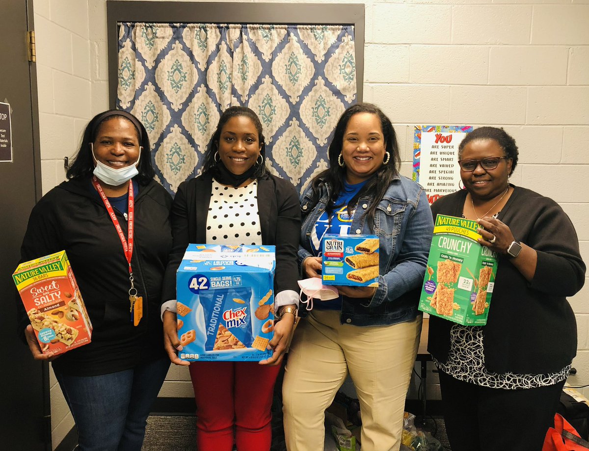 731Scholars's tweet photo. HUGE Thank you to The Educational Development committee of Jackson (TN) Alumnae Chapter of Delta Sigma Theta Sorority, Inc. ! A donation of snacks for our Lincoln Elementary proctors and teachers for testing was a big hit.We appreciate each of you and everyone enjoyed. 💚💗❤️🐘🐸 https://t.co/IiIjvD2Y5F