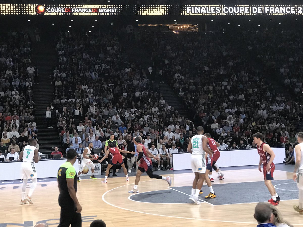 Evelyne Ciriegi (@evelyneciriegi) on Twitter photo AprÚs la journée de karaté féminin à Coubertin et la journée solidaire du foot 92 à Rueil , ce samedi se termine avec la finale de la coupe de France de Basket à Accor HÎtel Arena @ crosif. <a href="/cnosf/">Ordre sages-femmes</a> AprÚs la journée de karaté féminin à Coubertin et la journée solidaire du foot 92 à Rueil , ce samedi se termine avec la finale de la coupe de France de Basket à Accor HÎtel Arena @ crosif. <a href="/cnosf/">Ordre sages-femmes</a>