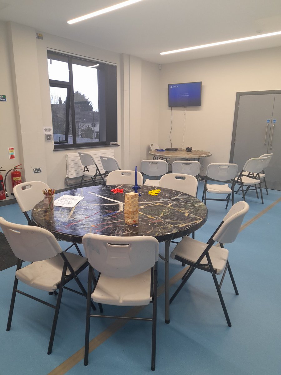 Streetworks drop in open tonight in Newhill Youth centre, 11+ provision, Youth workers also in and about local community 👍 <a href="/BBCCiN/">BBC Children in Need</a> <a href="/CaitlinnA23/">Caitlín Armstrong</a> <a href="/Eners1977/">NiallMcIonnrachtaigh</a> <a href="/rois_ni/">Róis</a> <a href="/CrissiePoodle/">Chrissie Nic Phóilín</a> <a href="/JohnnyMcCann01/">Johnny McCann</a> <a href="/shannon_magee/">Shannon Magee</a> <a href="/micheald84/">Micheal Donnelly</a> #dropin #streetworks