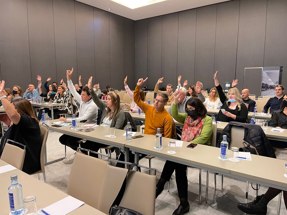 ACEIAndalucia's tweet photo. #EscuelasACEIA #seeeachother

Hoy, después de dos años online, nos hemos vuelto a encontrar en la #46thOrdinaryGeneralAssembly ACEIA 2022, en #Malaga .👏👏

Ha sido un placer 😁😁 poder volver a vernos, charlas, compartir y disfrutar del encuentro. 

Gracias 🙏 por acompañarnos. https://t.co/vCGo2AsDZc