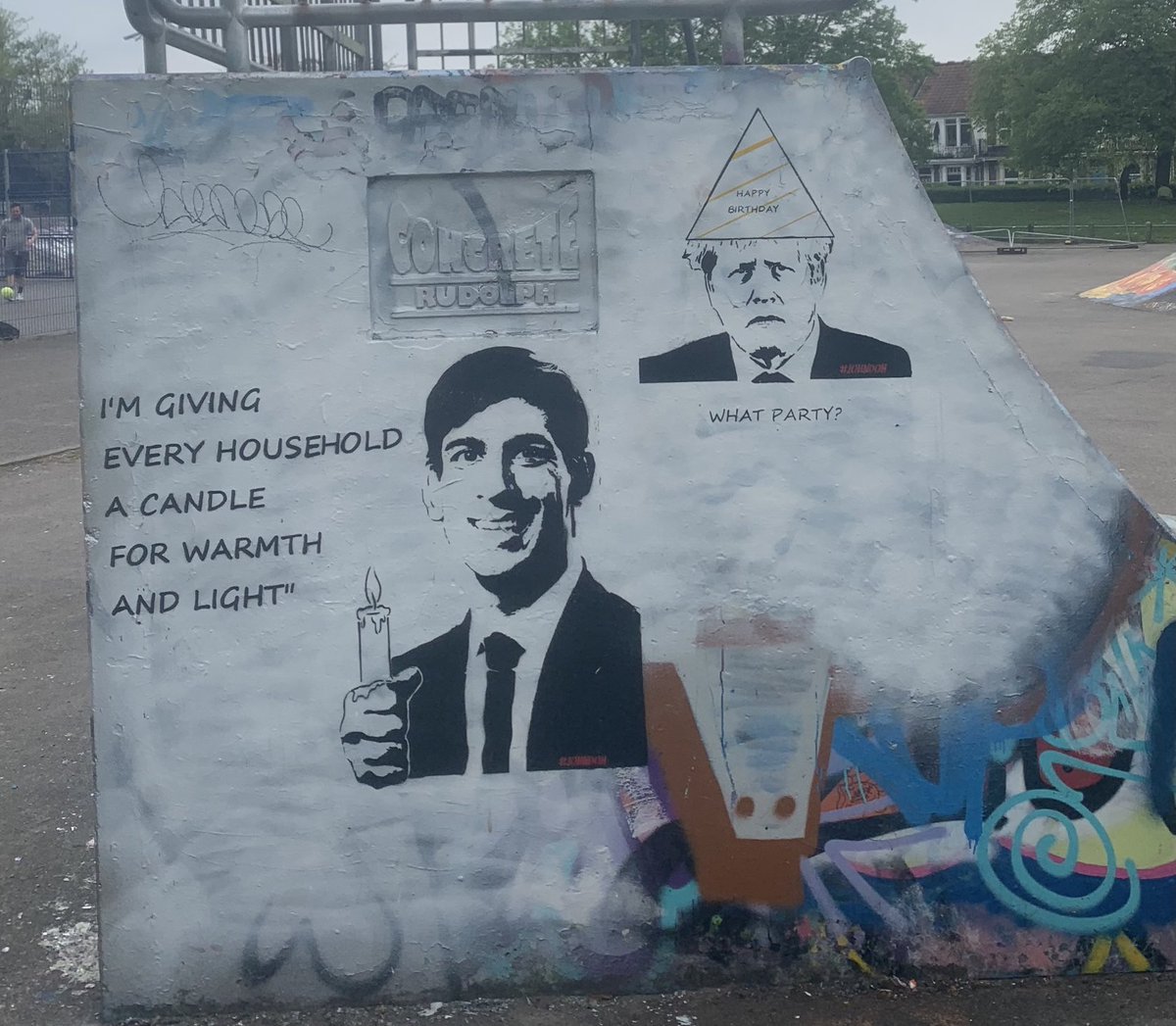 CathyGreen67's tweet photo. Gotta love Bristol! At our local skate park earlier today. ❤️ https://t.co/lnMlWBe9Am