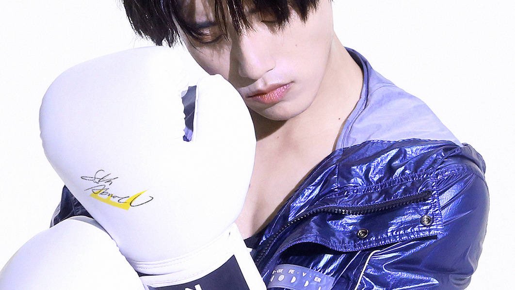 haruta_yuhiro's tweet photo. INTO1BoYuan1stAni 
#1YearflywithBoYuan
I want to see more fireworks with youI would never forget the night one year ago, proud of you boyuan. https://t.co/nJXF6uNB2l