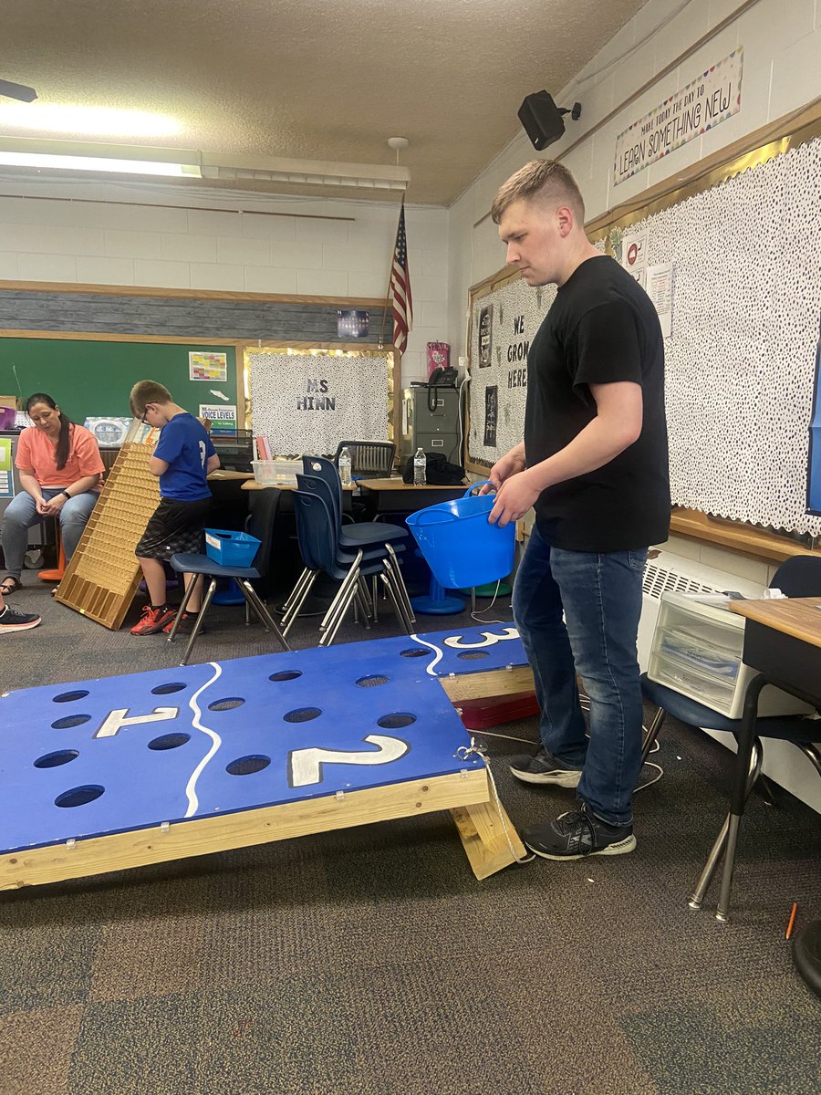 Fun night at McDonald elementary school!! Everyone had so much fun working the games!!