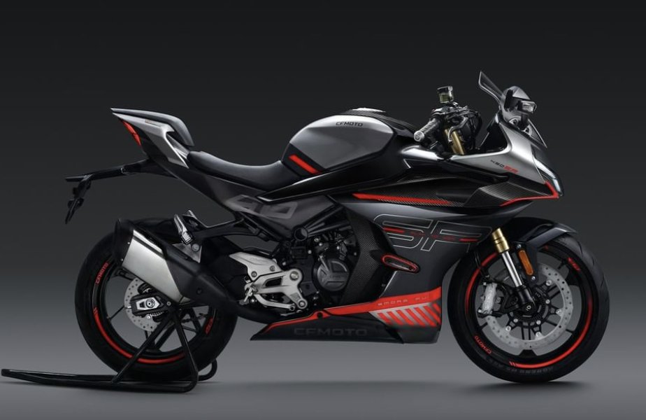 ShiftingGearsIn's tweet photo. #CFMoto #450SR bookings open, but not in India: https://t.co/1pilfbGQKi https://t.co/2Fh5Z4oGF0