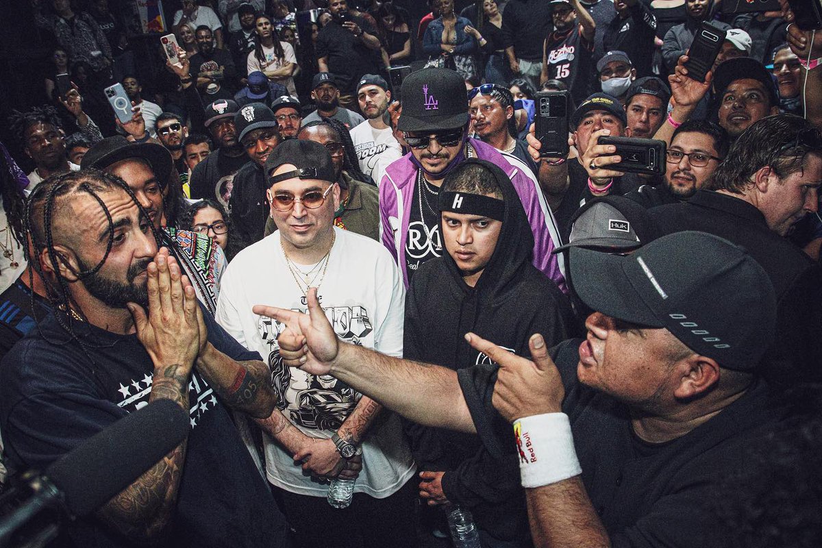 Pongan la rima que más les gusto ya sea en español o en inglés!😎🤟🏽🔥 #aczino #GOAT #dizaster