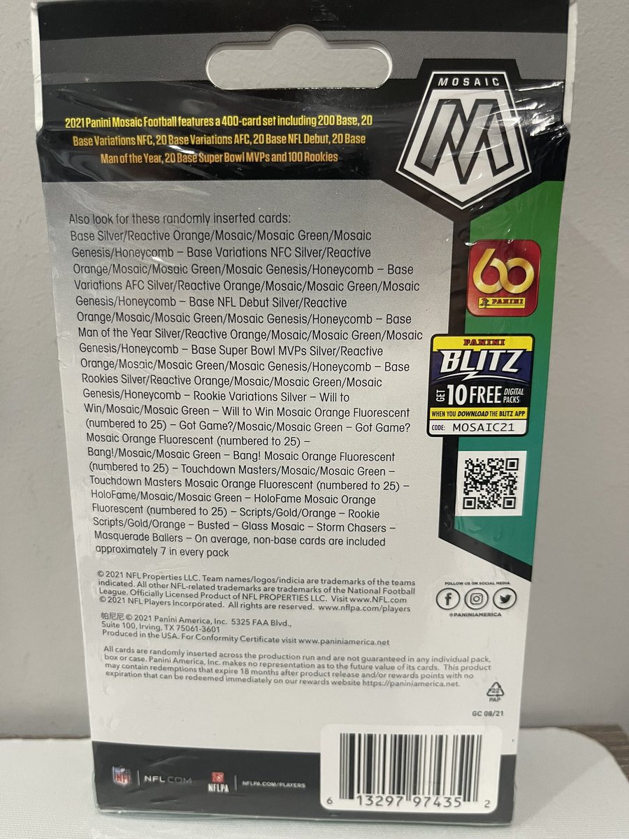 FastBreakCards's tweet photo. 🔥 FBC Fire Freebie #414🔥

Cost: FREE - Free S&amp;H

NFL Mosaic Silver Variations Hanger

When does it end? May 1st, 2022 @ 3 PM (ish) Eastern.

Follow, Like, Retweet to be entered. (Must be established &amp; maintained)

Only reply to @FastBreakCards regarding giveaways. https://t.co/RcnULHZFfl