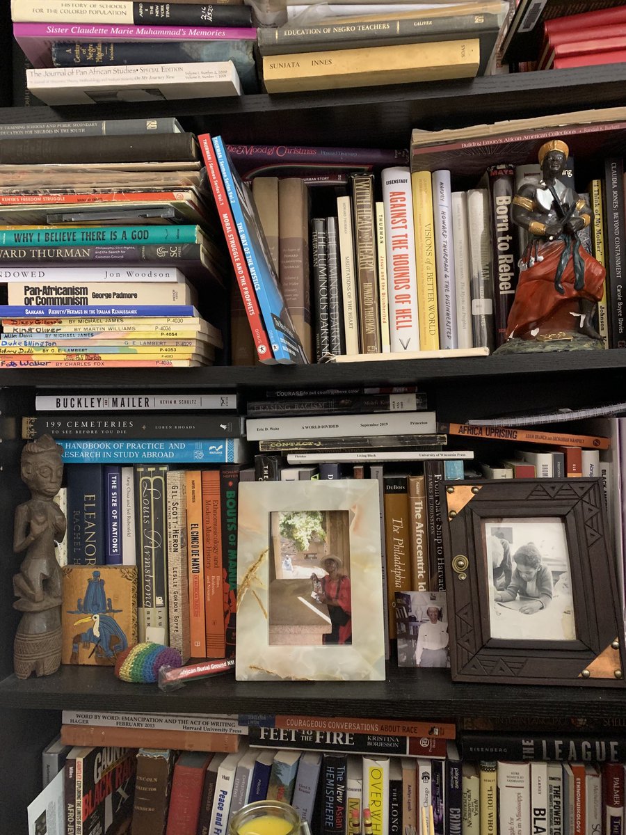 AfricanaCarr's tweet photo. Happy #WorldBookDay ! So many solutions to today’s challenges lie in lessons learned and inscribed by and bequeathed to us from previous generations. 

Our ancestors remind, “There’s nothing better than books! It’s like a boat on water.” 
— c. 2000 bce, Ancient Egyptian textbook. https://t.co/rRbn5sH8t2
