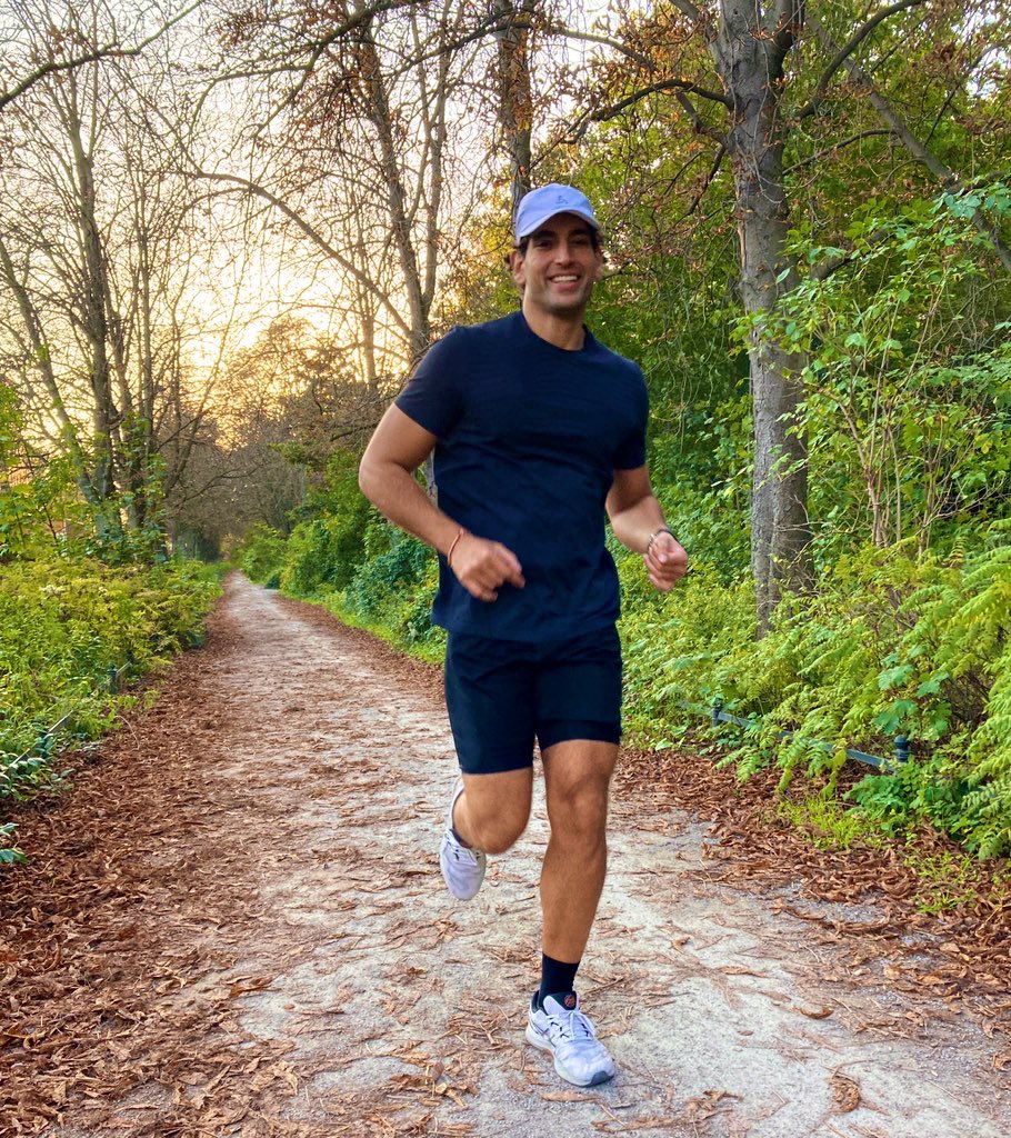 ginosingh_'s tweet photo. Du willst mit dem Laufen beginnen oder besser darin werden?

Hier 7 praktische Tipps von einem verletzungsfreien 105kg 100km-Läufer: https://t.co/pFbHLHwpih