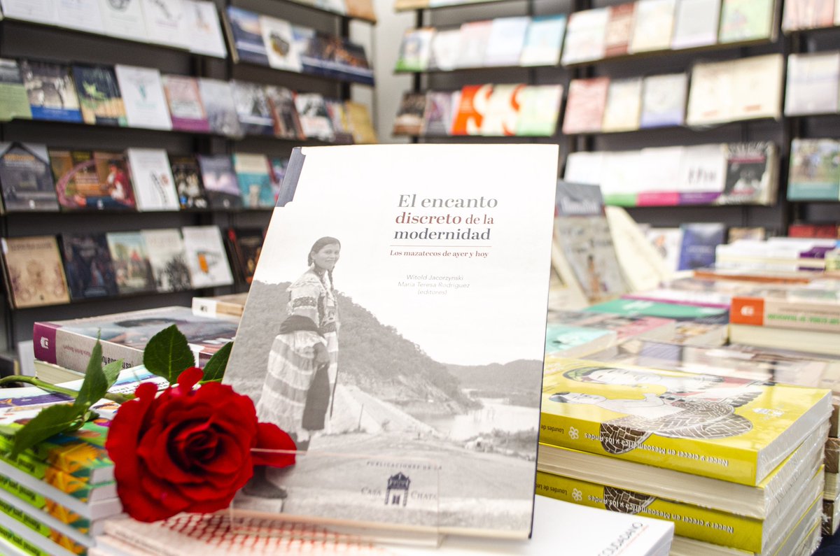 ciesas's tweet photo. ¡Hoy celebramos el Día Mundial del Libro en la Fiesta del #LibroYLaRosa!
¿Qué libro de nuestro acervo te ha hecho feliz?
Visítanos en el #stand75 en el Centro Cultural Universitario en #CU. https://t.co/Er0fJu1gRE