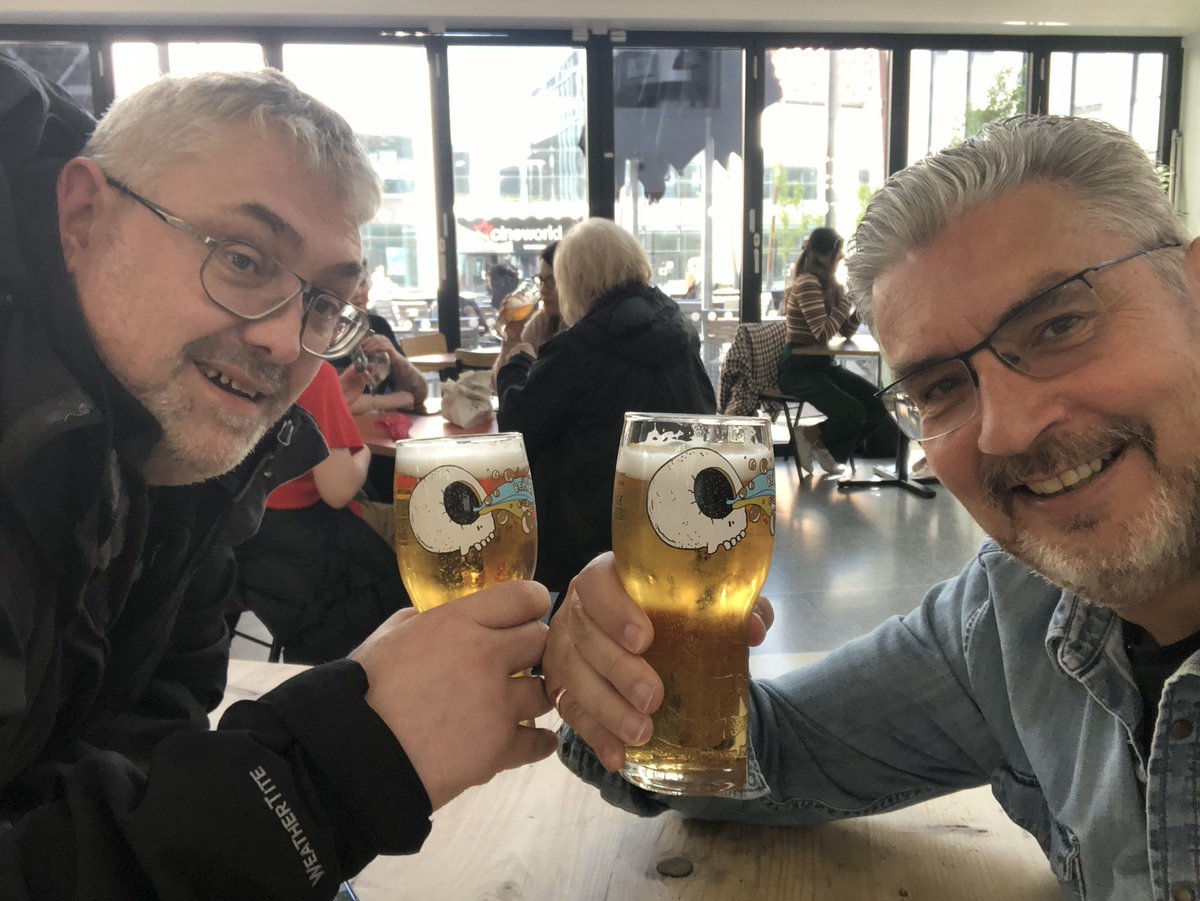 GarySkent's tweet image. A #classicrock show with a difference as heaven meets hell tonight at 10pm on @RadioWarrington and repeated again tomorrow with #randomguy @marcsstephens