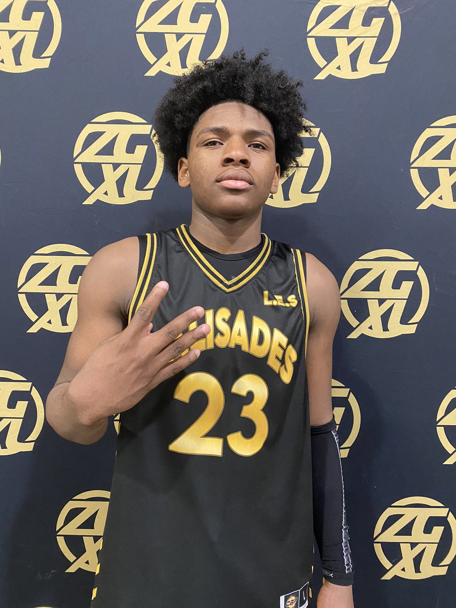 Aser_ZG's tweet photo. Elijah Barclay of @PalisadesElite put in work πͺ on both ends π― Easy pick for #ZGPOTG @ZeroGravityXL https://t.co/Dsf3hhWUVZ