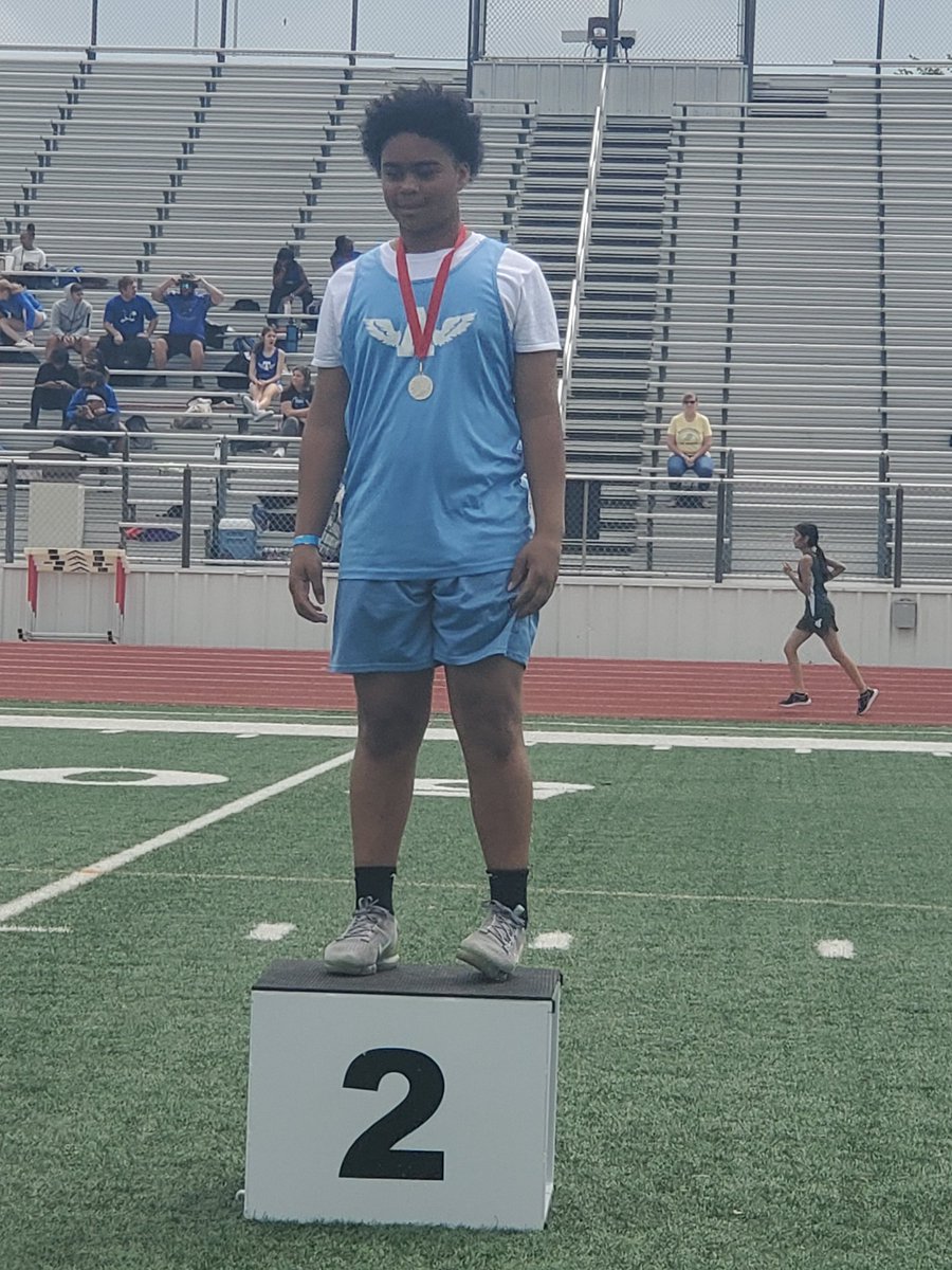 SkeeterSpeed's tweet photo. Great job to future Skeeter Demond Babineaux on 2nd place finish in disc with a throw of 102'. #SkeeterSpeed #SkeeterThrows https://t.co/EAIoUWcMxt