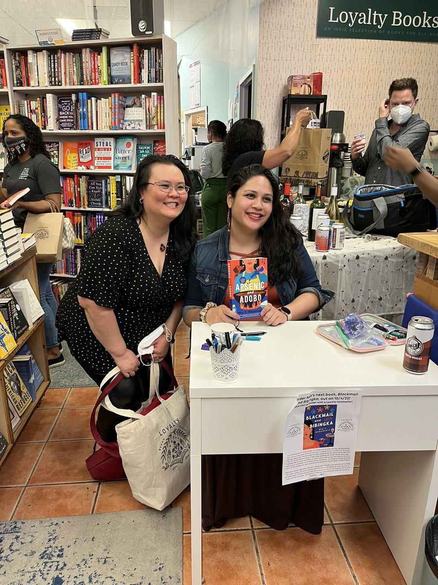 Great meeting these two wonderful authors last night at @Loyaltybooks.  <a href="/msthienkim/">Thien-Kim Lam</a> and <a href="/MPMtheWriter/">Mia P. Manansala (MURDER AND MAMON 9/19/23)</a>