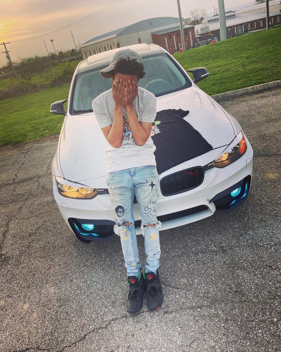 Raylan_Wheeler's tweet photo. Bakk Smiling Happy To Love Me, Apologies To Myself For Putting Erryone Else Above Me❤️‍🩹🖤 Movie Otw 🎥🔥#SuckaFree #NFMP #LoveYours #fukkdepressionandanxiety https://t.co/asZcj9tAVW