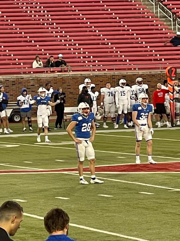 Good seeing @lingard_luke getting time in the middle of the new look TCU defense. As usual, he was always around the ball and always working on getting the ball out. Should be interesting when SMU and TCU play next year with @lukiemabie in Luke on Luke action. Great job men!