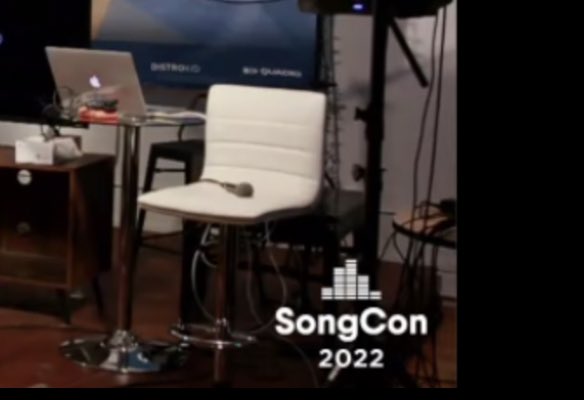 MusicByElyse's tweet photo. Another fabulous day of #songcon 2022 I learned so much!
 #Bigthanks @ArisTake #antisocialproducersclub @MLC_US @DistroKid @quadiomedia !
#coloradomusicscene #diymusician #indieartist #Coloradosinger #loveland #FortCollins #Coloradomusicians #twitchsician #twitchmusic https://t.co/hs9EgIg2bA