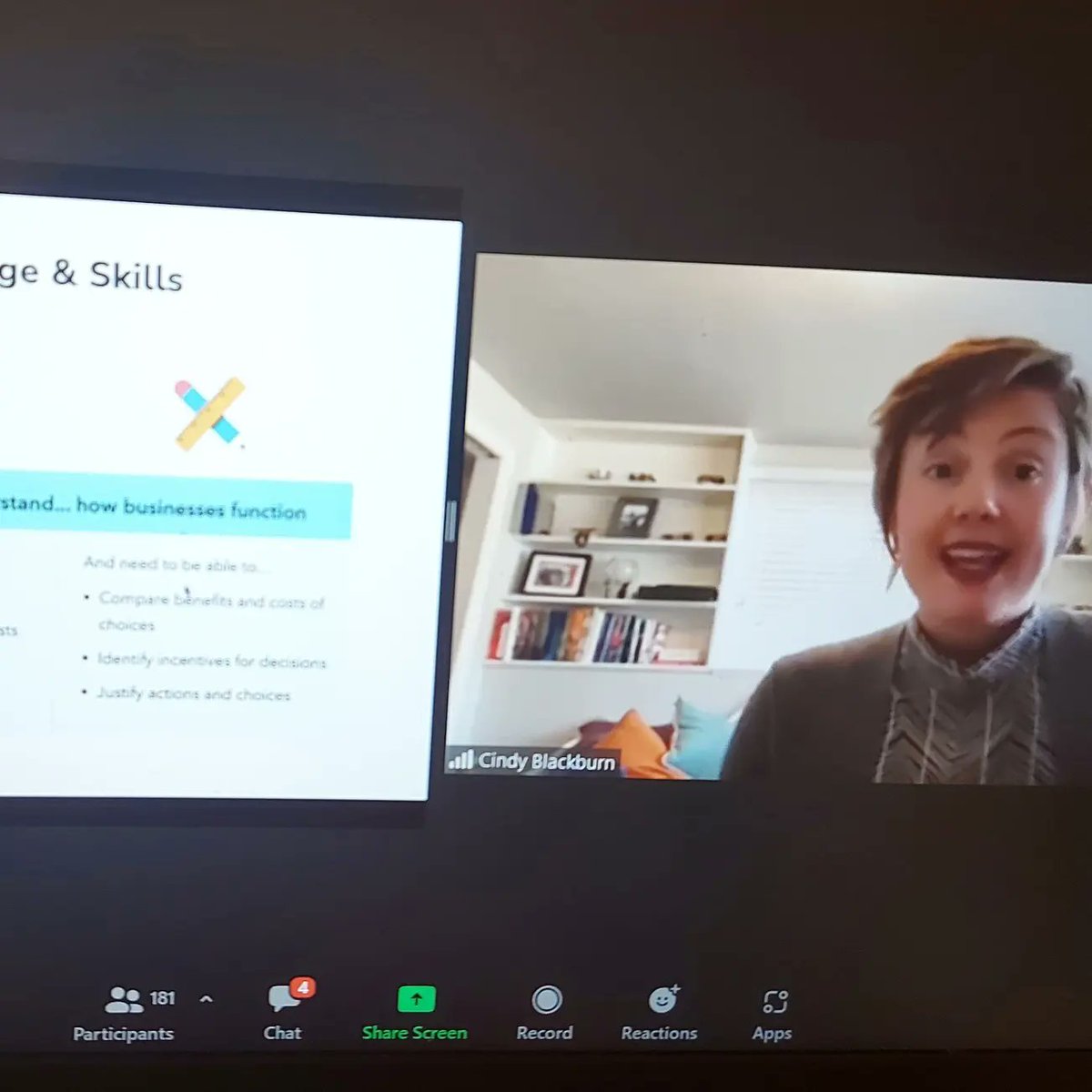 Heena_teacher's tweet photo. Empowering.... insightful.... learning... Thank you @toddle_edu for organizing this amazing session this Saturday evening!!! Late dinner at 10:15pm but no regretsπ
@trev_mackenzie @levi_allison42 #pypchat
#lifelonglearner #pyp #atlskills #coconstruct #concepts #successcriteria https://t.co/BieovBNVUj