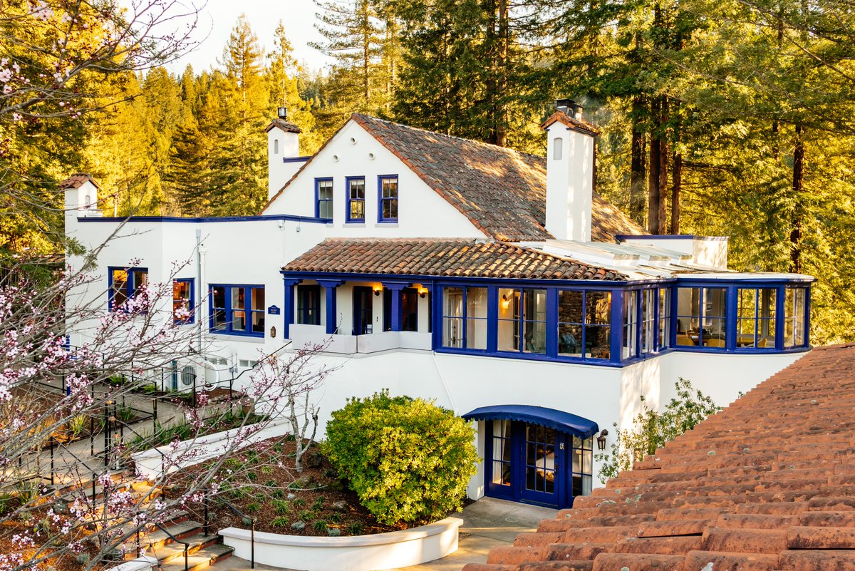 We're finally on #Twitter! The Stavrand is a luxury, boutique hotel located in the Russian River Valley (Sonoma County, CA). We were recently named one of the top 100 new hotels in the world by <a href="/TravelLeisure/">Travel + Leisure</a> 🌎 such exciting days!!

#thestavrand #California #Trending