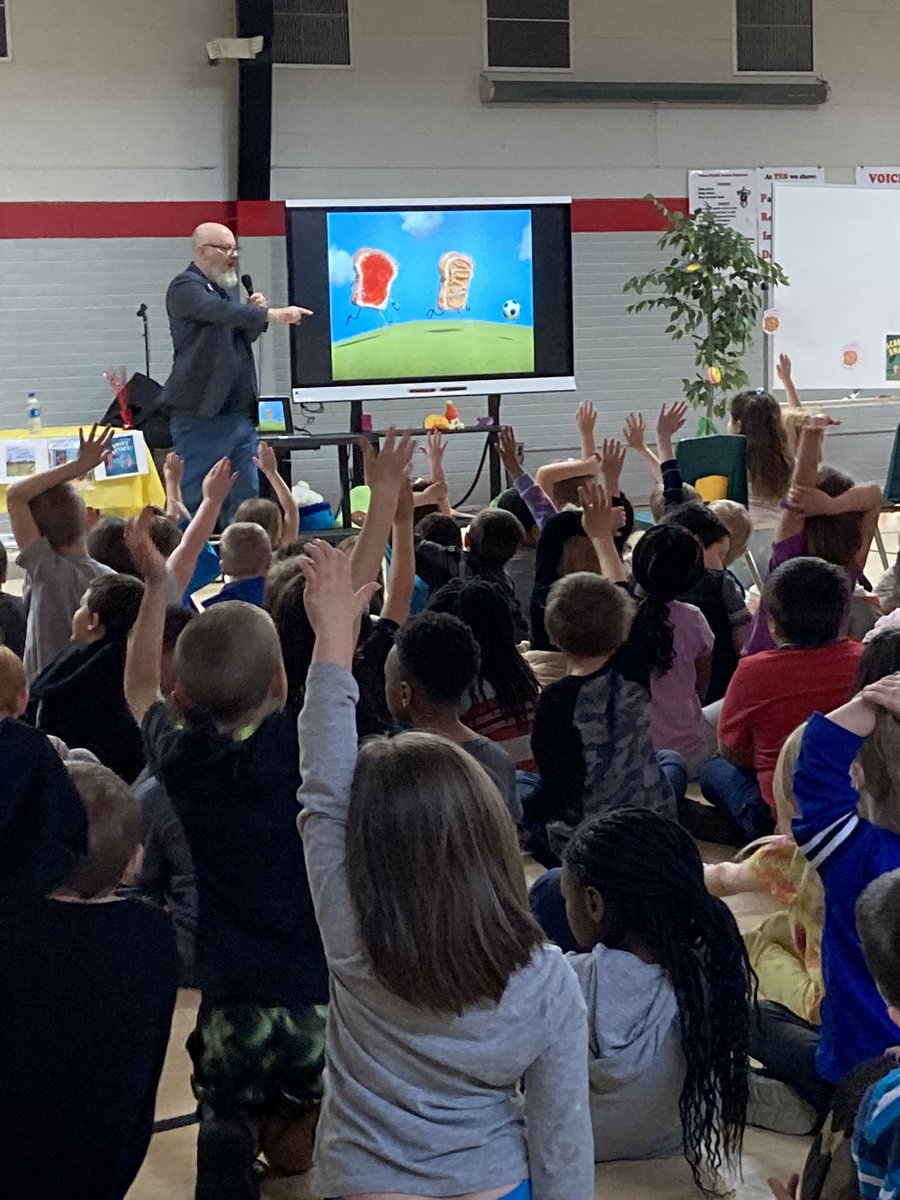 UnderTerrysHat's tweet photo. Thank you Kokomo Indiana for a wonderful school visit on Friday.  Kids where wonderful and engaged and a great turnout at the book fair in the evening.  #ThankYouTeachers https://t.co/X6nq9Rd8v4