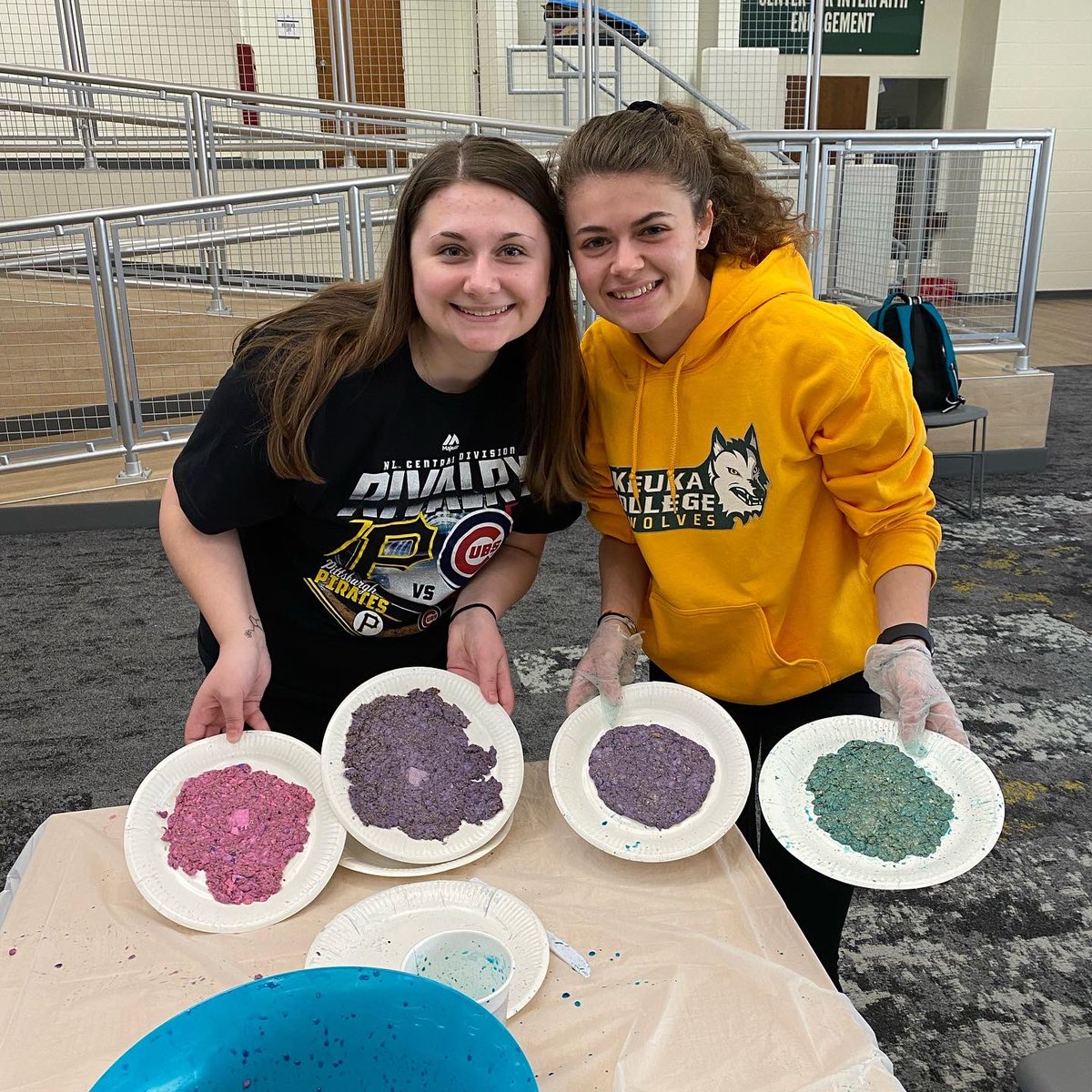 KeukaCAB's tweet photo. We celebrated Earth Day with DIY Seed Paper π± We hope your paper blossoms beautifully π·
#diy #seedpaper #keukacab #keukacollege #studentlife #lifeatkc #kcfamily #kcpartwolf #partwolf https://t.co/wcqQQmHwxq