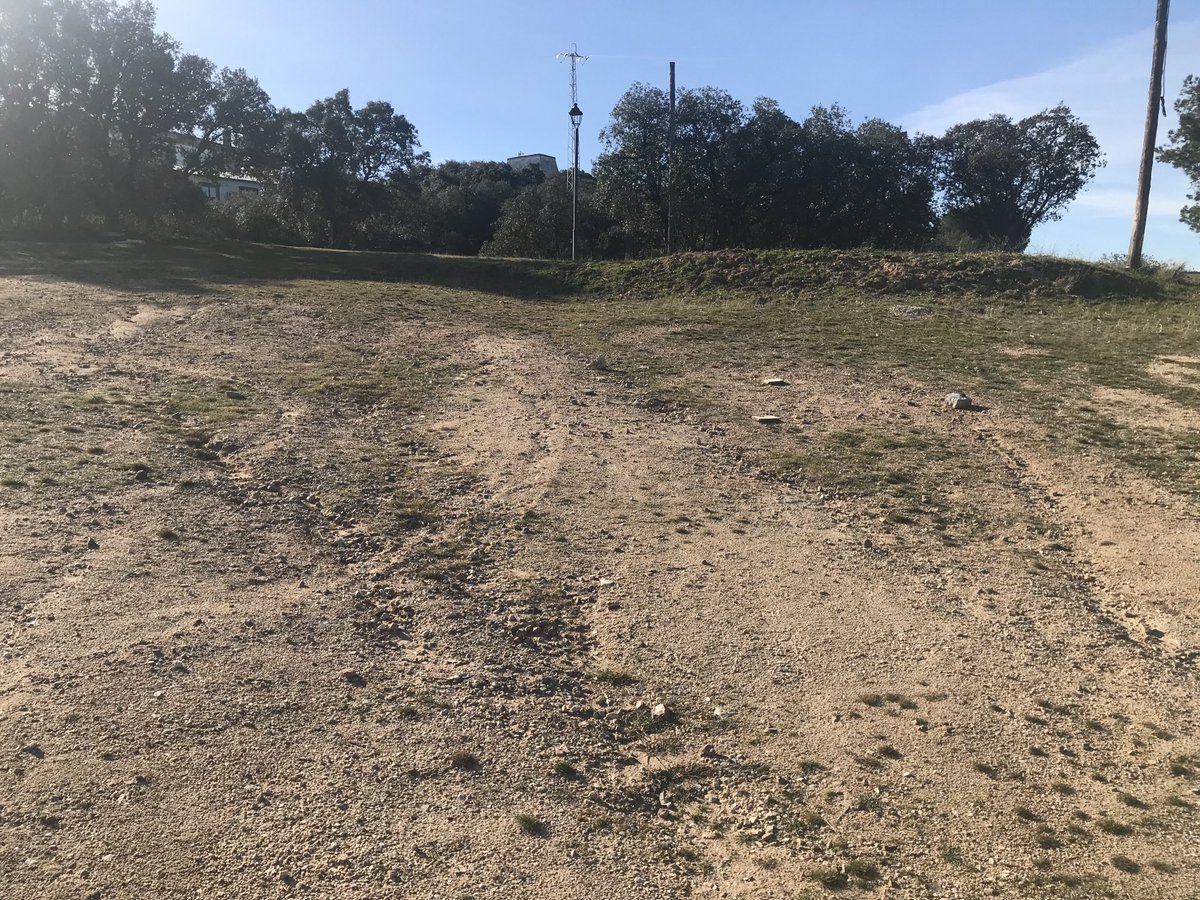 J. Sáenz tweet media