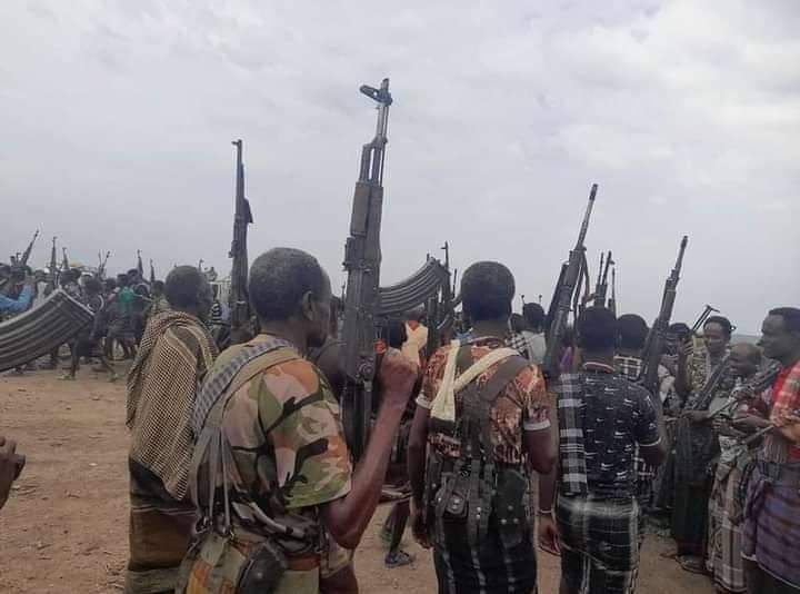 HoumedKadya's tweet photo. La victoire #AfarForcePeople sur #TPLF malgré l'artillerie lourde accumulée durant 27 de pouvoir est à marquer d'1 Pierre Blanche. C'est le combat de David contre Goliath Les générations futures, en dégringolant les marches de l'histoire sauront k #Afar a vaincu son Goliath #2022 https://t.co/ecSkSz4pLH
