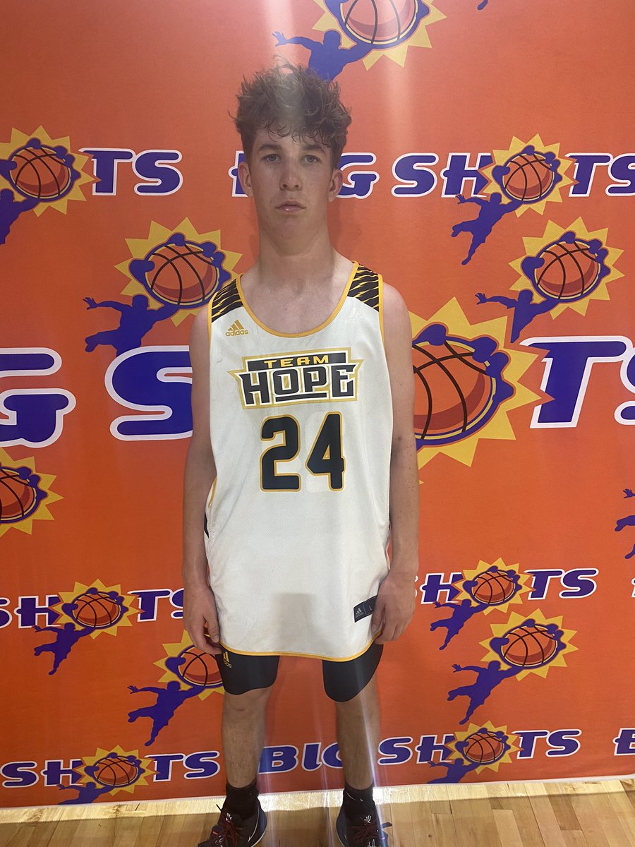 BIG SH🏀TS tweet media