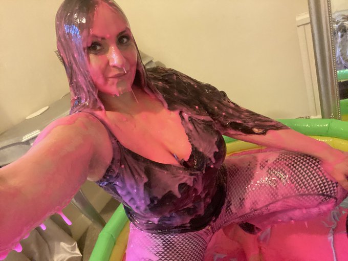 had a great day today! Lots of #Skypes, updated my #onlyfans and filmed some very messy #customvideos<a href="/tag/skypes"class="tags">#Skypes</a><a href="/tag/customvideos"class="tags"><span>#customvideos</span></a><a href="/tag/onlyfans"class="tags"><span>#onlyfans</span></a>