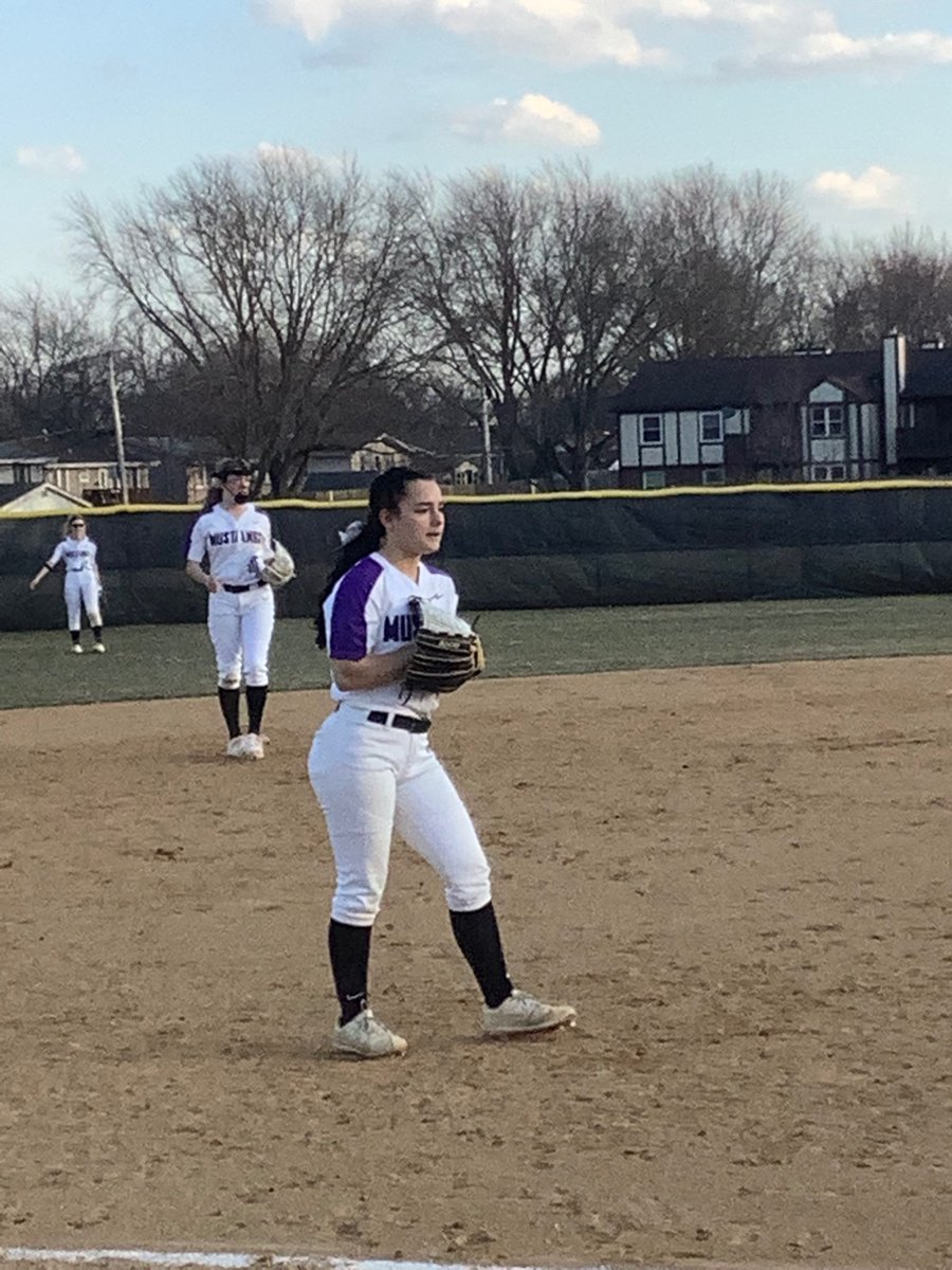 rm_softball's tweet photo. Happy Birthday Sam! https://t.co/SdDI3bZDJE
