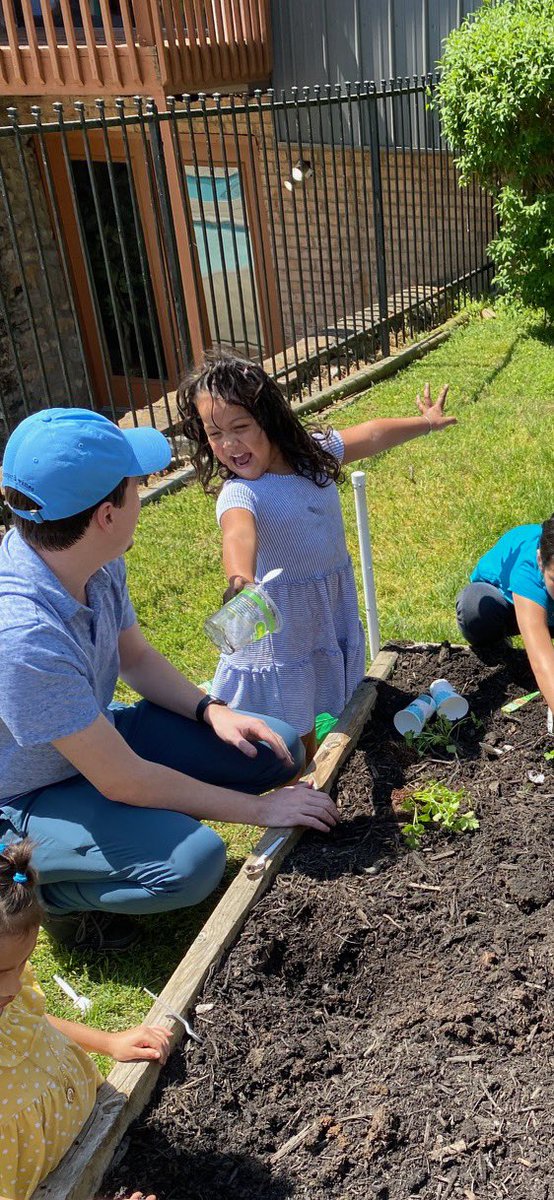 IT'S EARTH DAYYYYYY <a href="/EarthDay/">EARTHDAY.ORG</a> #NASHVILLE