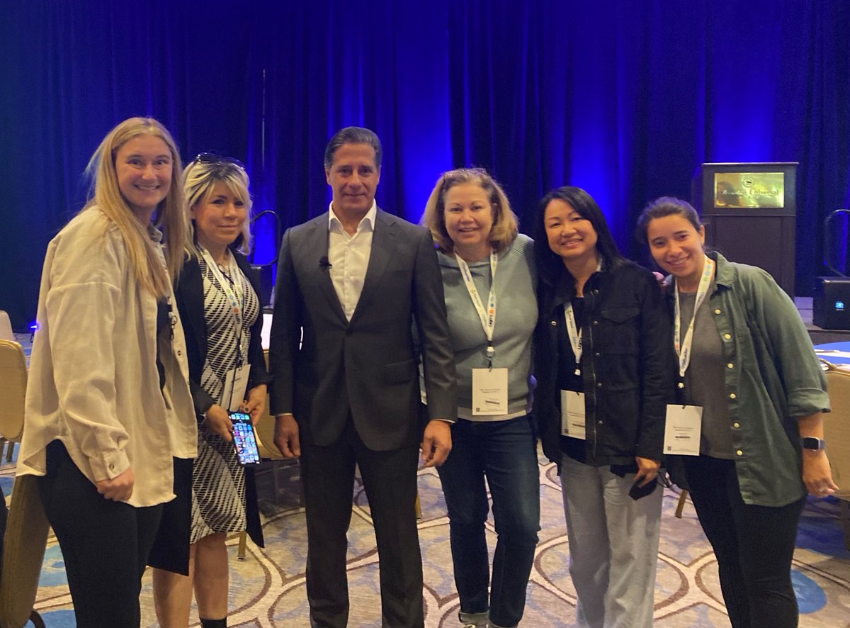 LAUSDSup's tweet photo. Thank you @LAUSD_Achieve team and the 300+ educators attending the annual #LEETS event where innovative practitioners shared promising practices. Together, we will inspire Empowered Learners putting students and employees first and technology second. #LEETS22 #IBelieveInLAUSD https://t.co/EA9obdNzb7