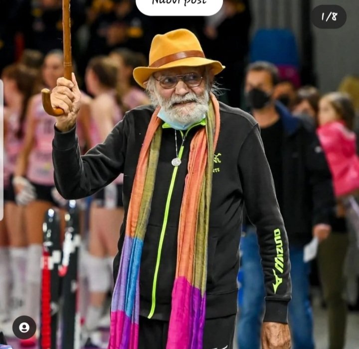 Gimar69Marchini's tweet photo. Questa è la vittoria più bella in una grande serata di volley!!! Tutti in piedi per @LupoWanny 
@Azzurra_Volley @SDBVolley @LegaVolleyFem #Firenze #volleyball @Coninews https://t.co/quMZpZpETC
